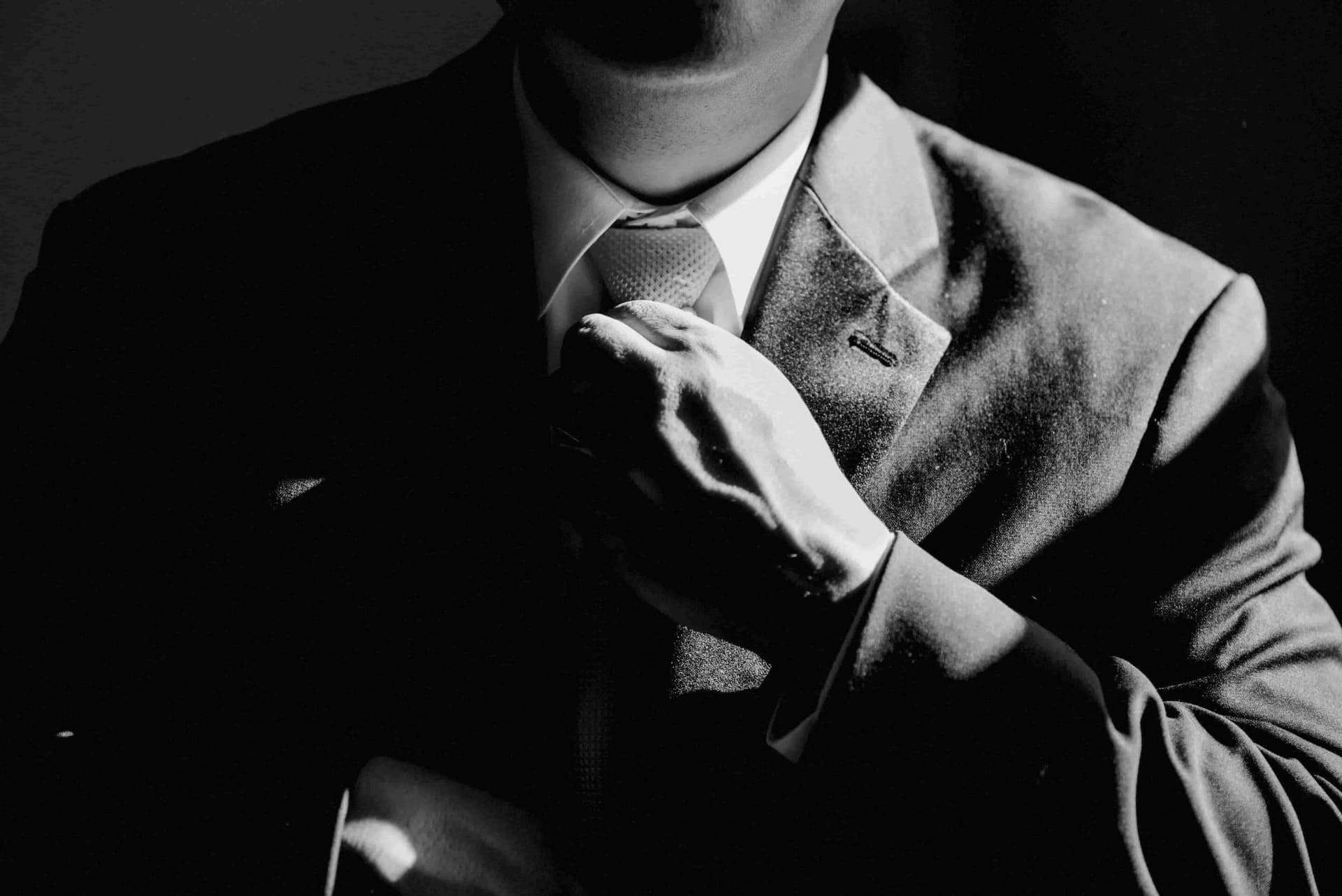 Expert Witnesses: Definition, Role, Qualifications, and How Attorneys Evaluate Them